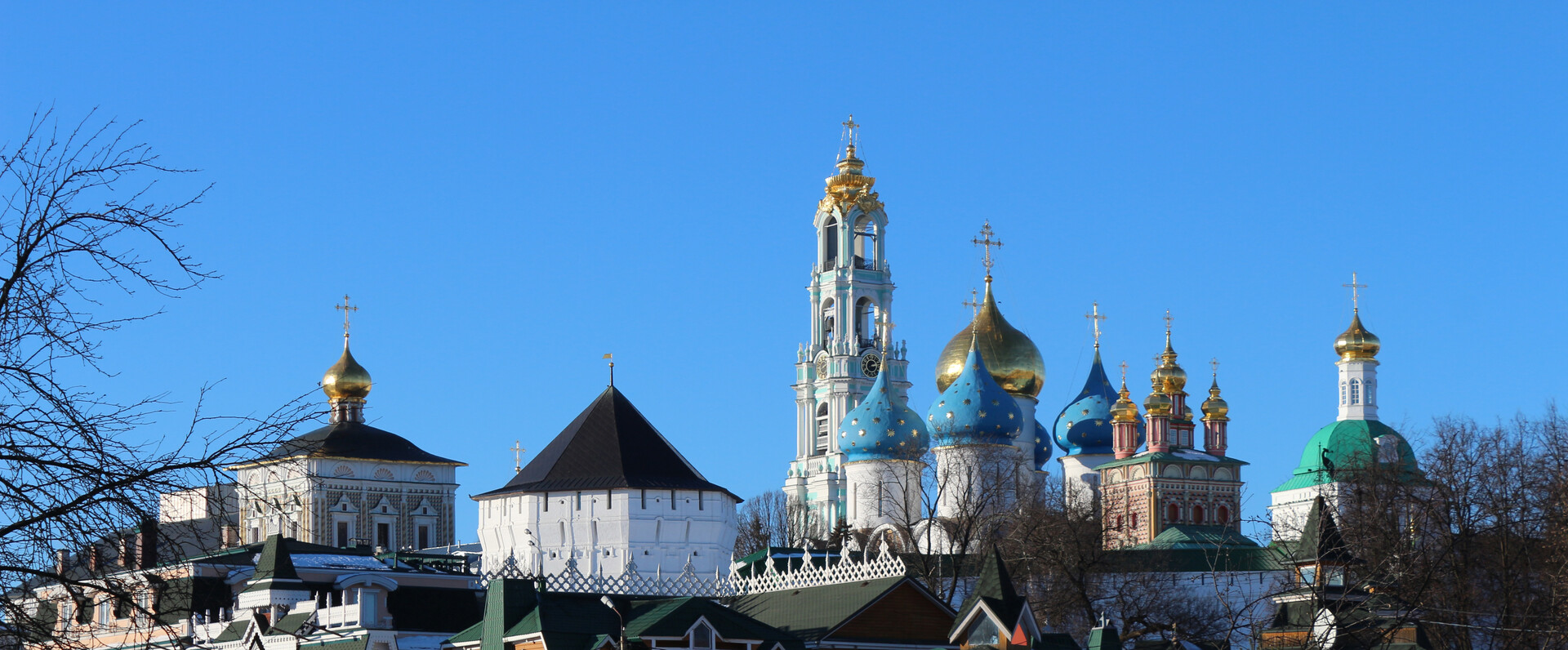 Побывать в Лавре, сделать деревянную игрушку и прокатиться на верблюде