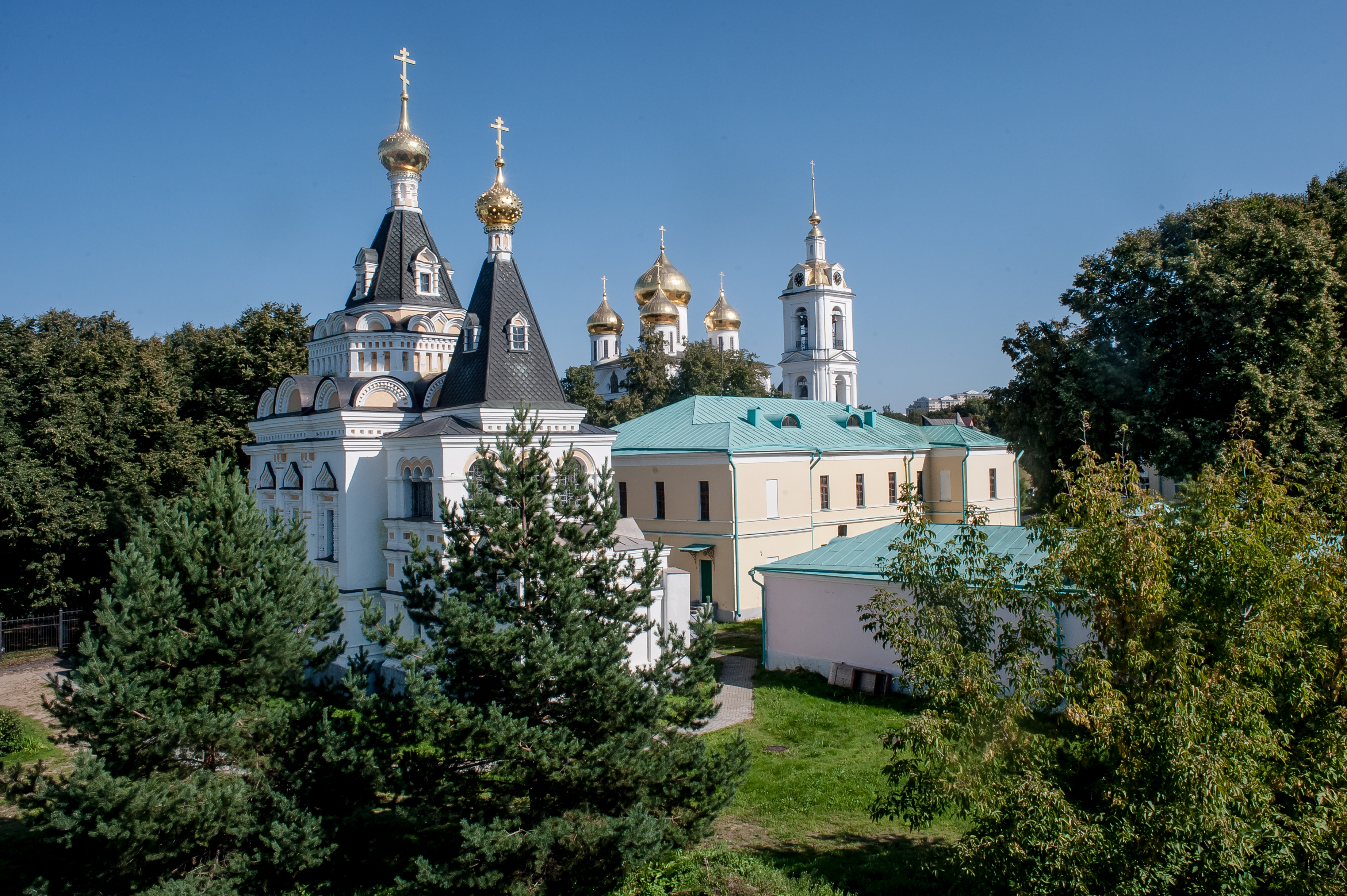 Кремлевский ансамбль в Дмитрове