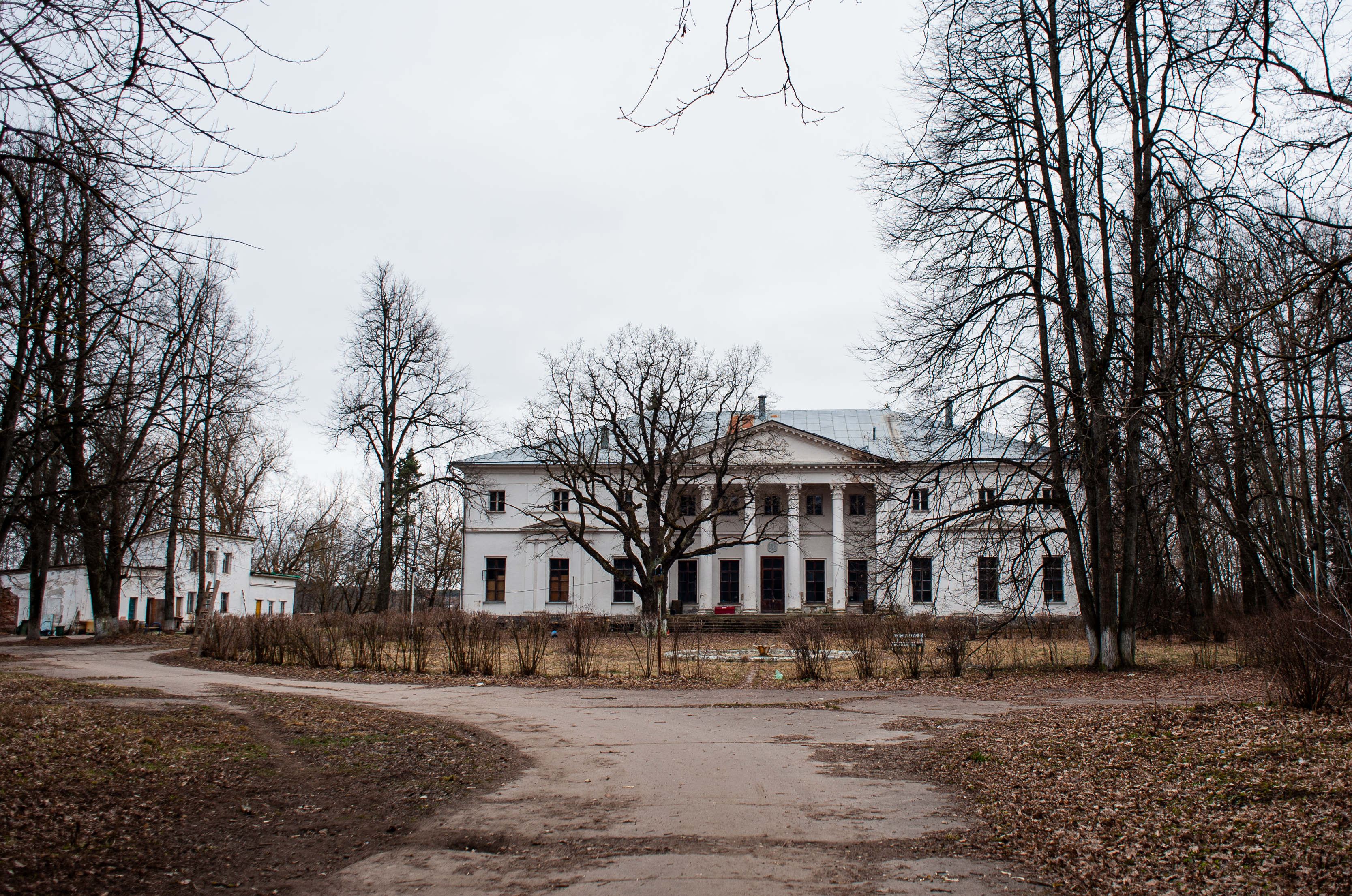 Усадьба Петрово-Дальнее в Красногорске