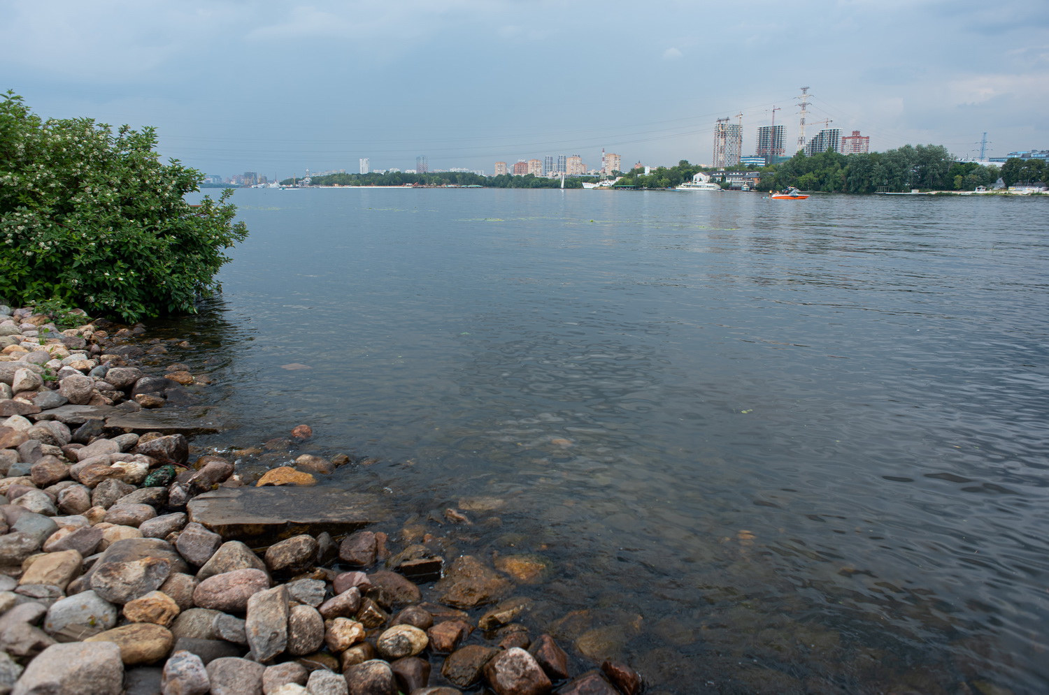 Виды Химкинского водохранилища