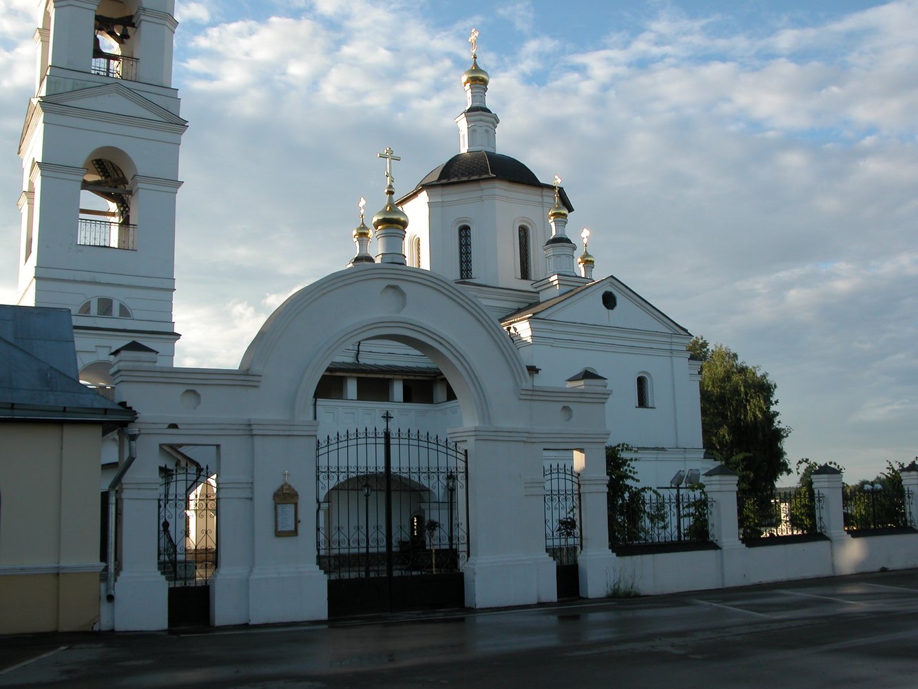 Троицкий Храм в Мытищах